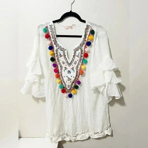 Bohemian 5/$25🎀 pompom embroidered cover  up M